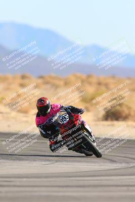 media/Jan-10-2025-CVMA Friday Practice (Fri) [[489e0da257]]/Group 4 and Trackday/Session 4 (Turn 16)/